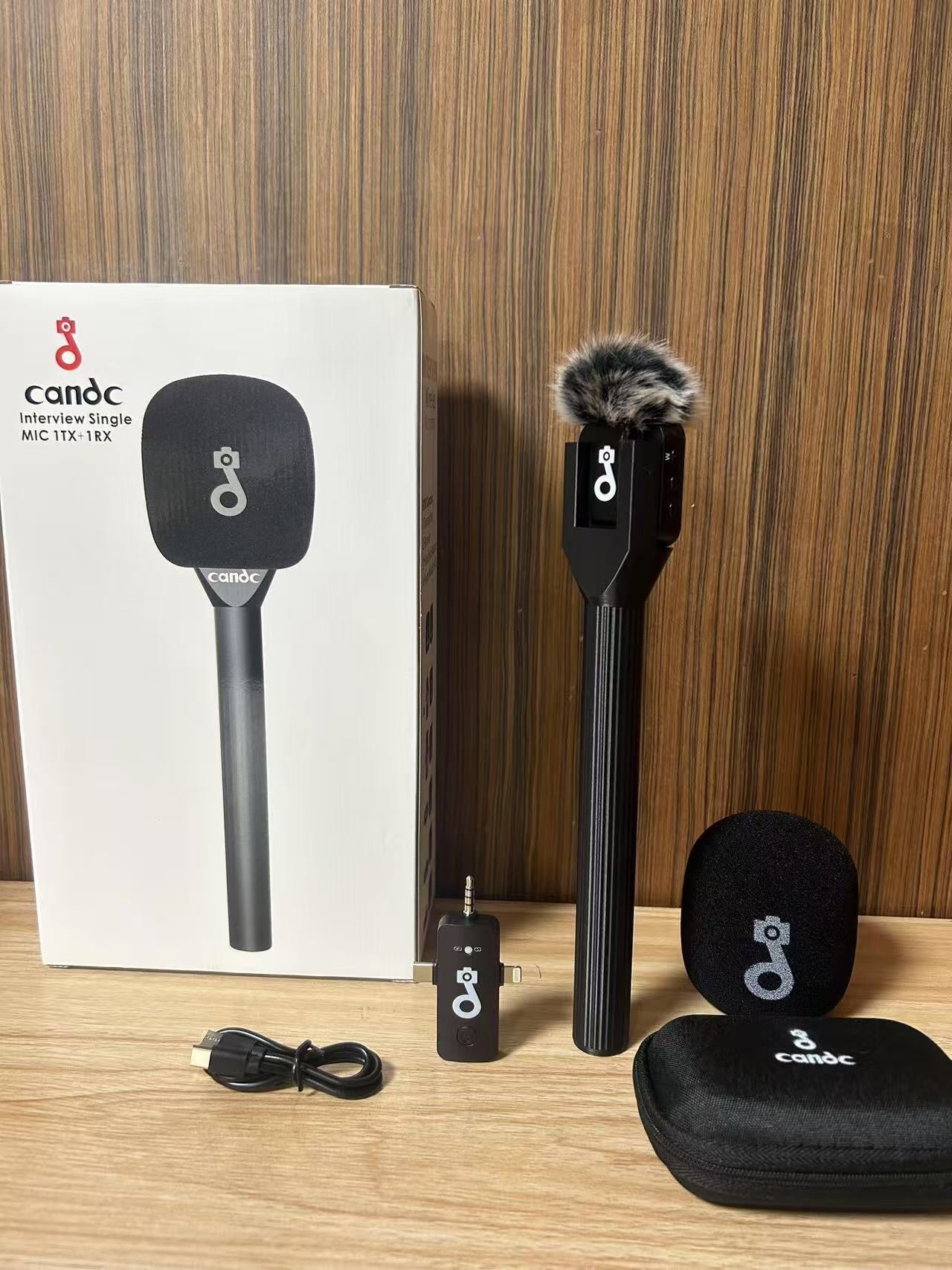 Explosions wireless handheld interview microphone microphone interview stick microphone 2.4G radio noise reduction wireless 1pcs